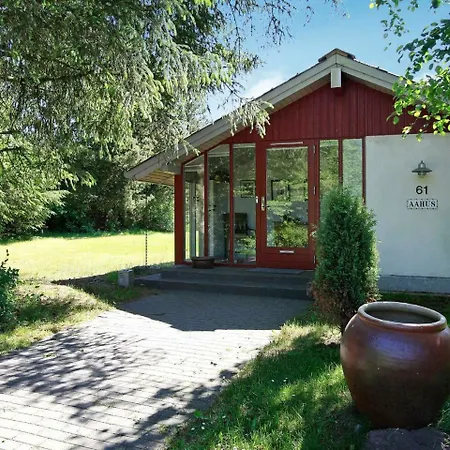 Three-bedroom Holiday In 7 * Fårvang