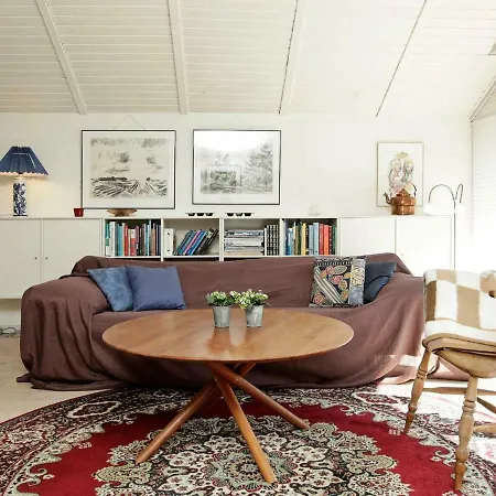 度假居 Three-bedroom Holiday In 7 *