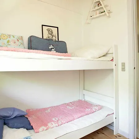Three-bedroom Holiday In 7 度假居